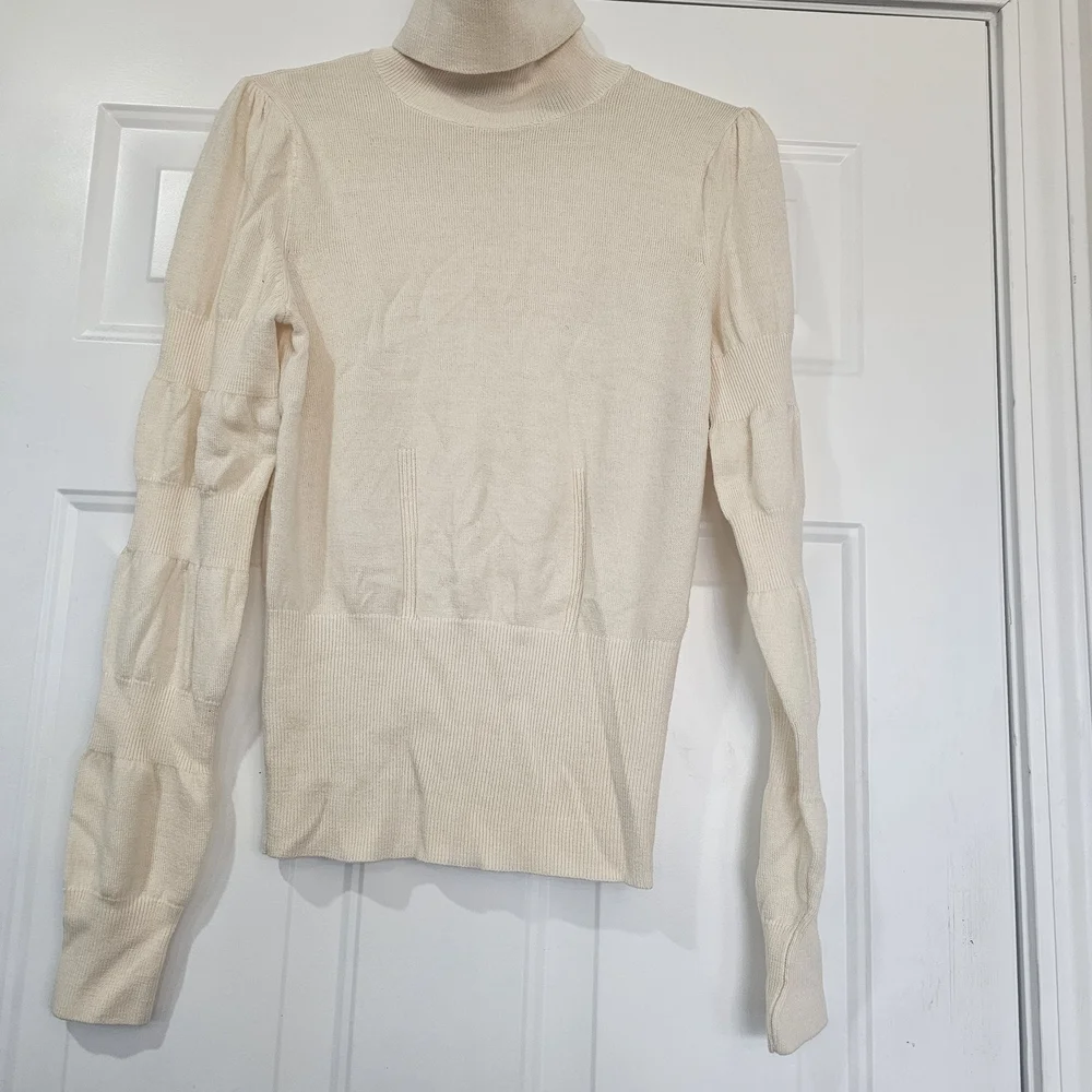 Moda International Ivory Knit Sweater Merino Wool 95%{Bx20}